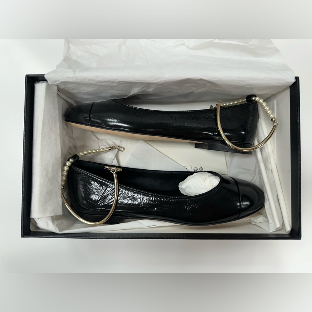 CHANEL Lambskin Patent Calfskin Cap Toe Ankle Chain Ballerina Flats in Black - Picture 10 of 13